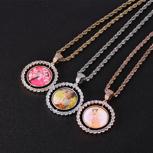 Personality Design Round Double Side Rotating Inlaid Zircon Photo Pendant Necklace For Women Men Delicate Gifts
