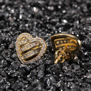 2022 Trend Ins Brass Iced Out Cubic Zircon Earrings Diamond Heart-shape Stud Earring Gold Plated Jewelry For Women