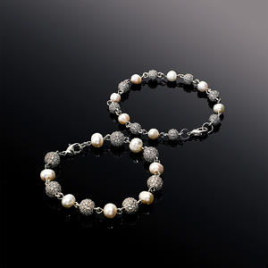 Men's and women's ins niche Bracelet everyday versatile 6mm natural pearl advanced design sense light luxury hand ornaments