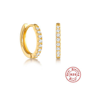 New High Quality Half Crystals Circle Hoop Earrings for Women Huggie Ear Buckles Cartilage Earrings 925 Sterling Silver Jewelry