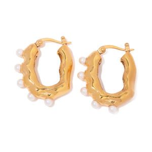 Wholesale Luxury High Quality Gold Plated Stainless Steel Irregular Pearl Earring Surrounded Hoop Earrings Women Fashion Jewelry