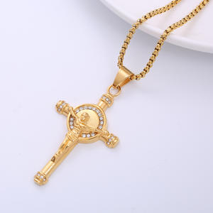 Iced Religious Jewelry Crucifix Stainless Steel Gold Plated Cross Crystal Pendant Christian Jesus Cross Pendant Necklace Jewelry